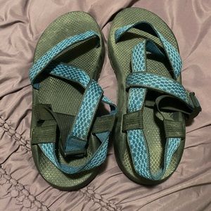 Men’s chacos